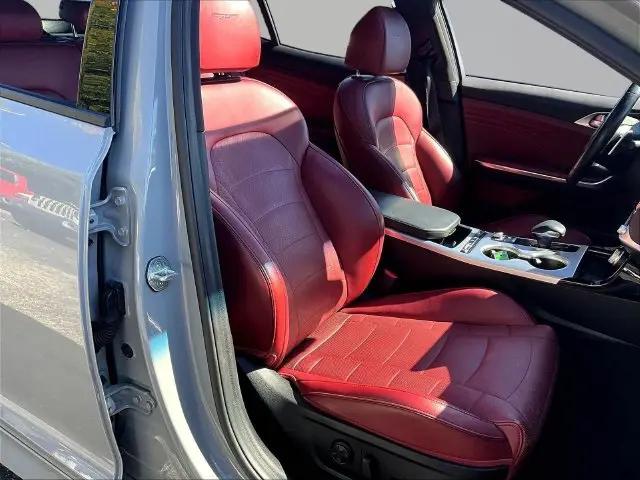 2022 Kia Stinger GT2