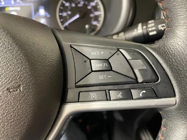 2019 Nissan Kicks SR