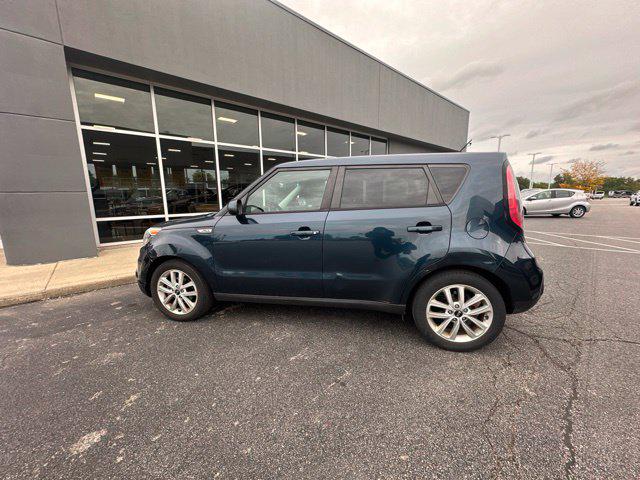 2017 Kia Soul +