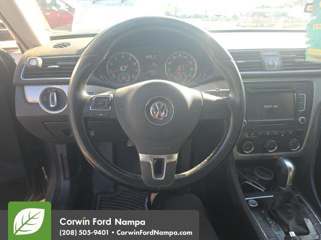 2015 Volkswagen Passat 1.8T Limited Edition