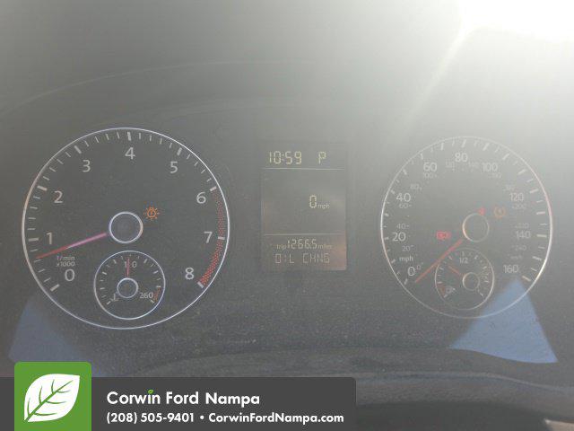2015 Volkswagen Passat 1.8T Limited Edition