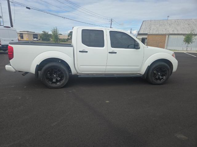 2021 Nissan Frontier Crew Cab SV 4x4
