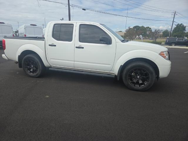 2021 Nissan Frontier Crew Cab SV 4x4