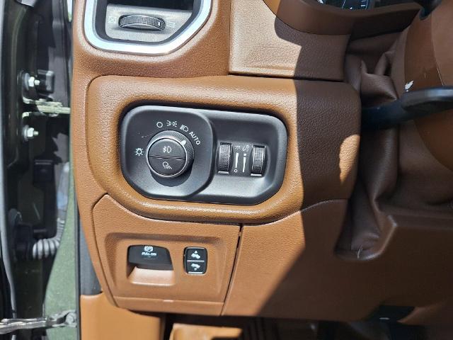 2020 Ram 1500 Laramie Crew Cab 4x4 57 Box