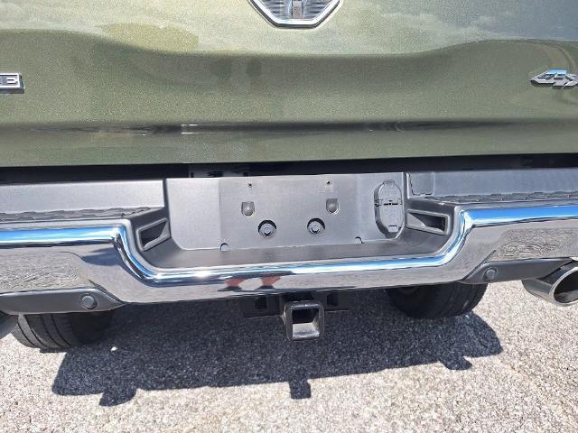 2020 Ram 1500 Laramie Crew Cab 4x4 57 Box