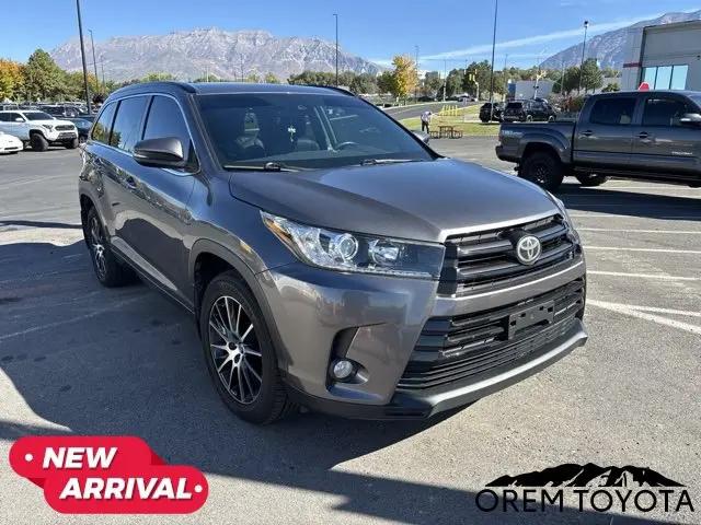 2018 Toyota Highlander SE