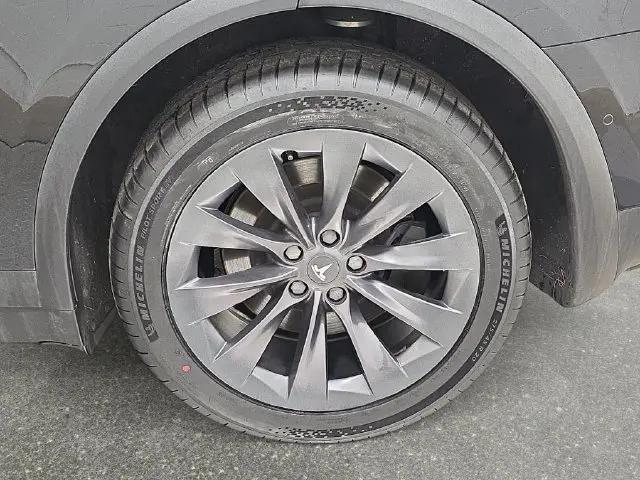 2018 Tesla Model X 75D