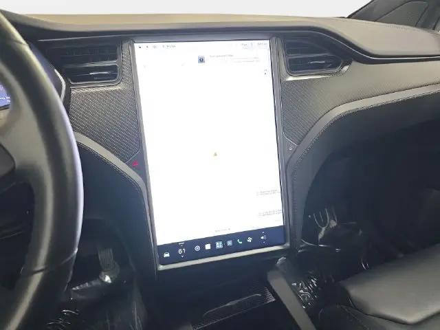2018 Tesla Model X 75D