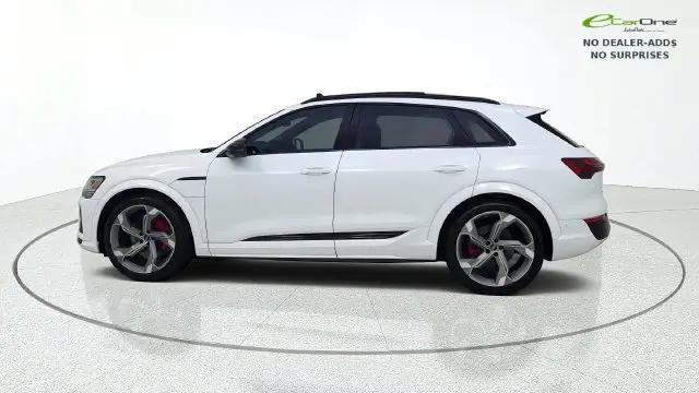 2024 Audi e-tron Prestige quattro