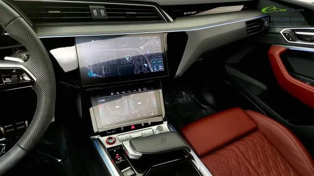 2024 Audi e-tron Prestige quattro