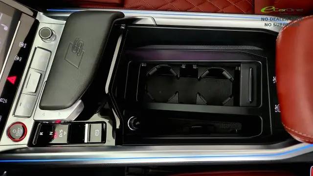 2024 Audi e-tron Prestige quattro