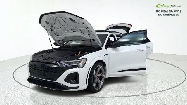 2024 Audi e-tron Prestige quattro