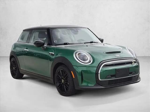 2024 MINI SE Hardtop Cooper