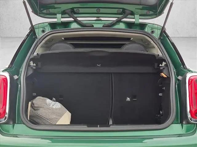 2024 MINI SE Hardtop Cooper