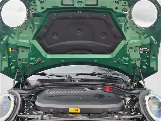 2024 MINI SE Hardtop Cooper