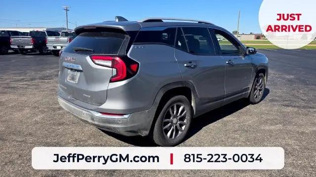 2024 GMC Terrain AWD SLT