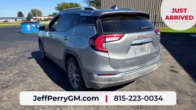 2024 GMC Terrain AWD SLT