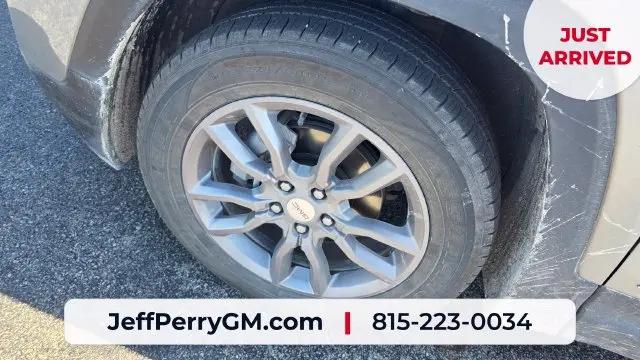 2024 GMC Terrain AWD SLT