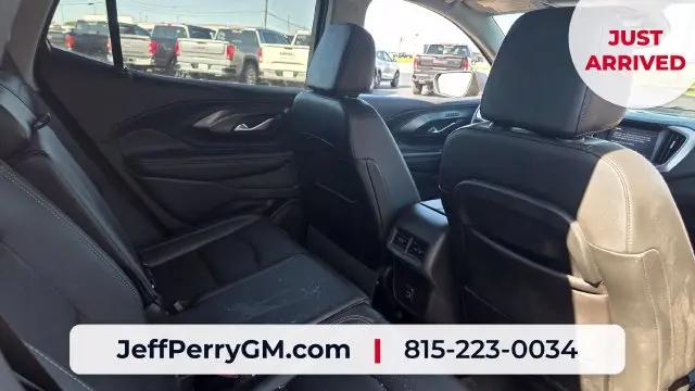 2024 GMC Terrain AWD SLT