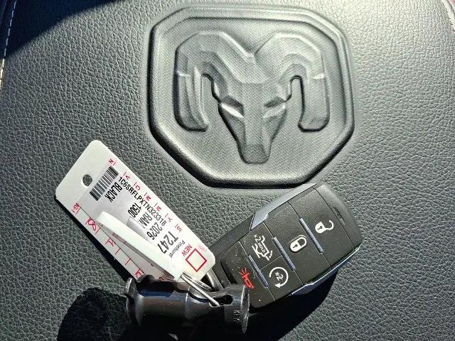 2026 Ram 1500 Rebel Crew Cab 4x4 57 Box