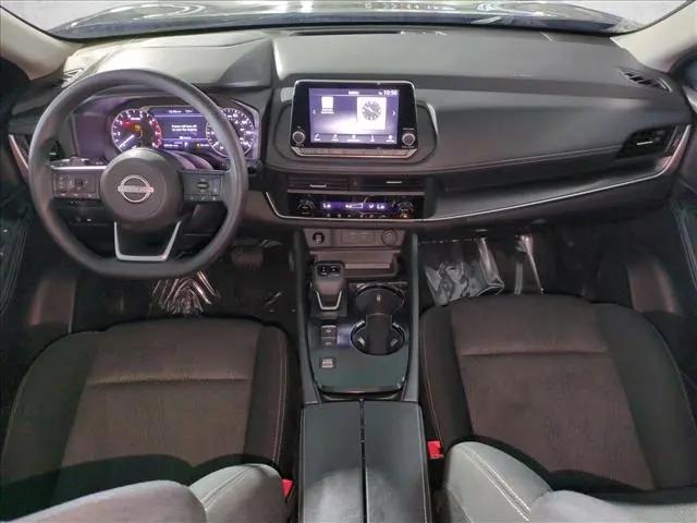 2024 Nissan Rogue SV FWD