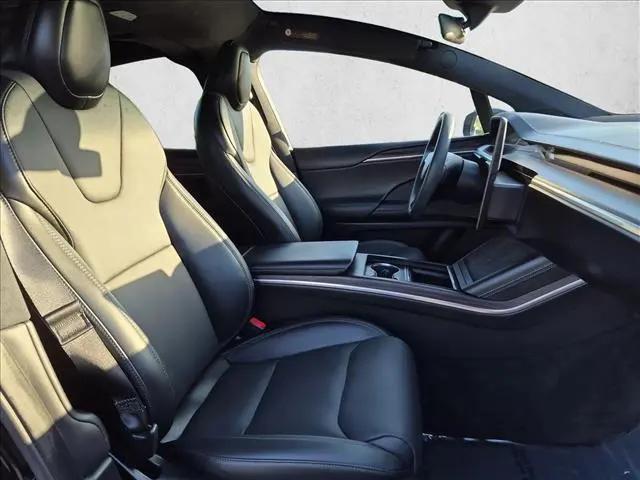 2024 Tesla Model X Long Range