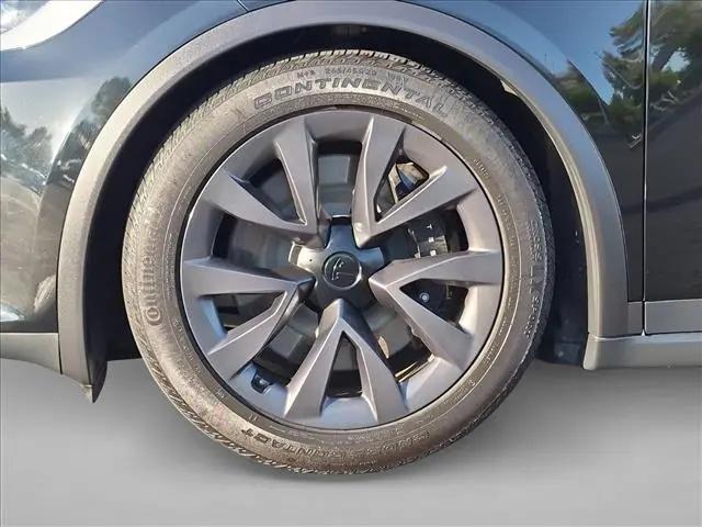 2024 Tesla Model X Long Range
