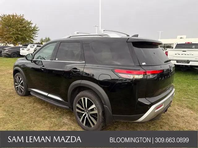 2025 Nissan Pathfinder Platinum 4WD