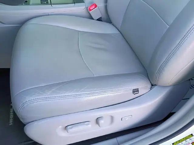 2011 Toyota Highlander Base V6