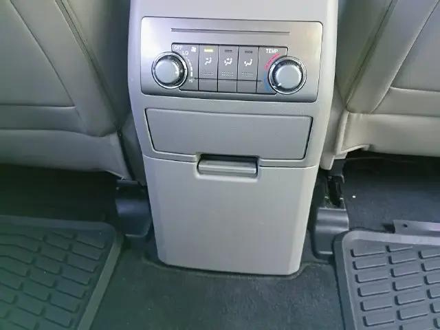 2011 Toyota Highlander Base V6
