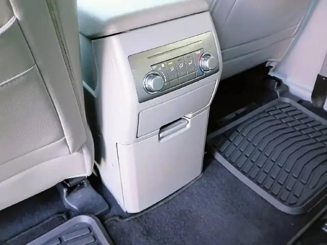 2011 Toyota Highlander Base V6
