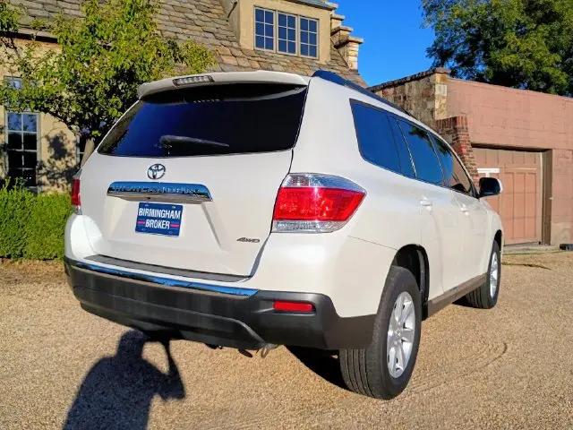 2011 Toyota Highlander Base V6