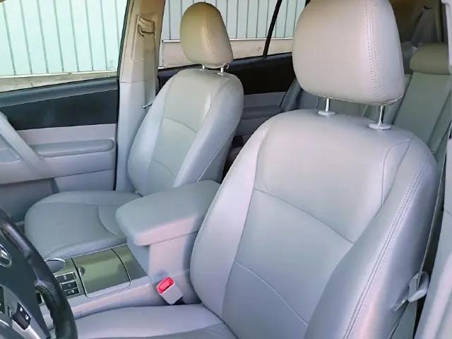 2011 Toyota Highlander Base V6