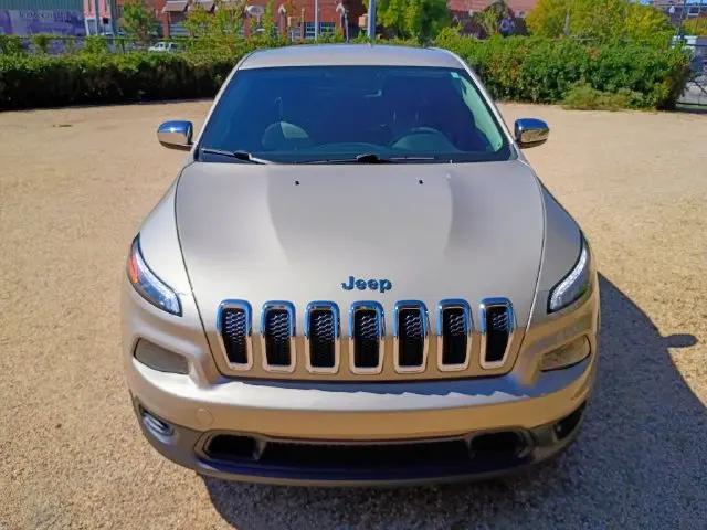 2014 Jeep Cherokee Sport