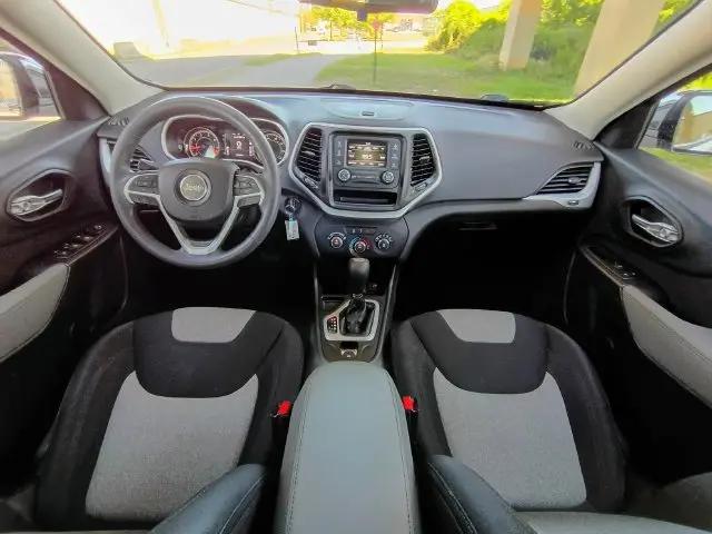 2014 Jeep Cherokee Sport
