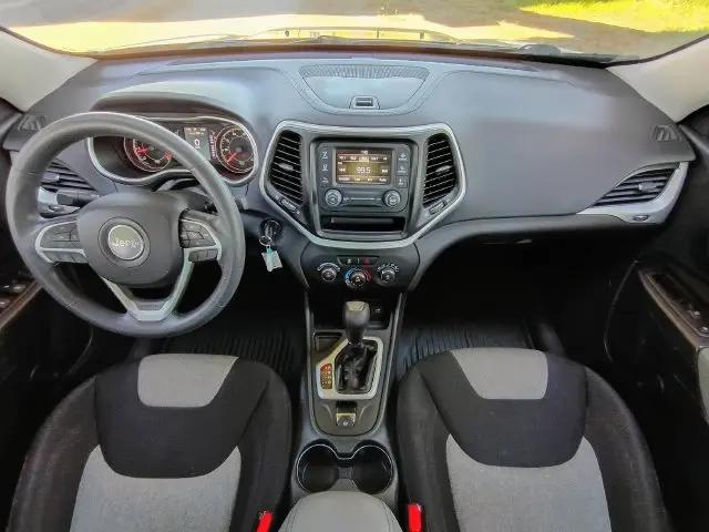 2014 Jeep Cherokee Sport