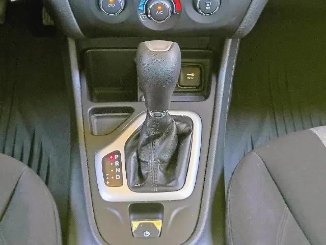 2014 Jeep Cherokee Sport