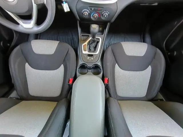 2014 Jeep Cherokee Sport