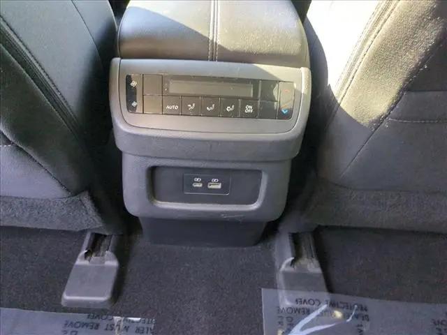 2024 Nissan Pathfinder SV 4WD
