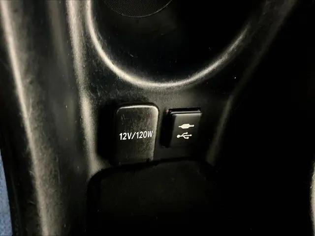 2019 Toyota Prius L Eco