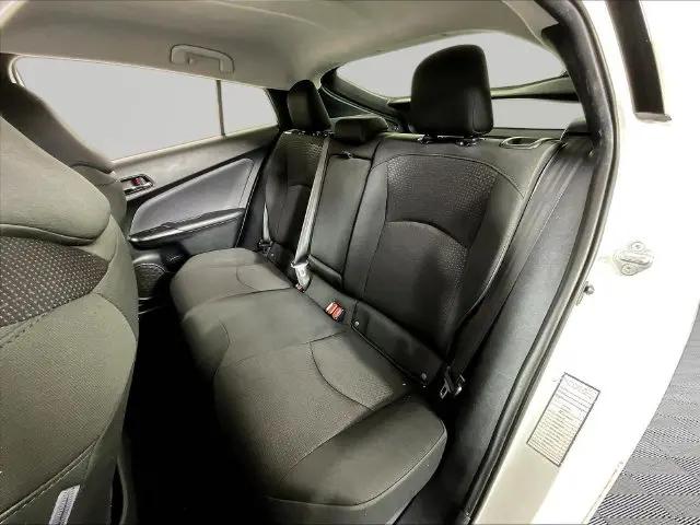 2019 Toyota Prius L Eco
