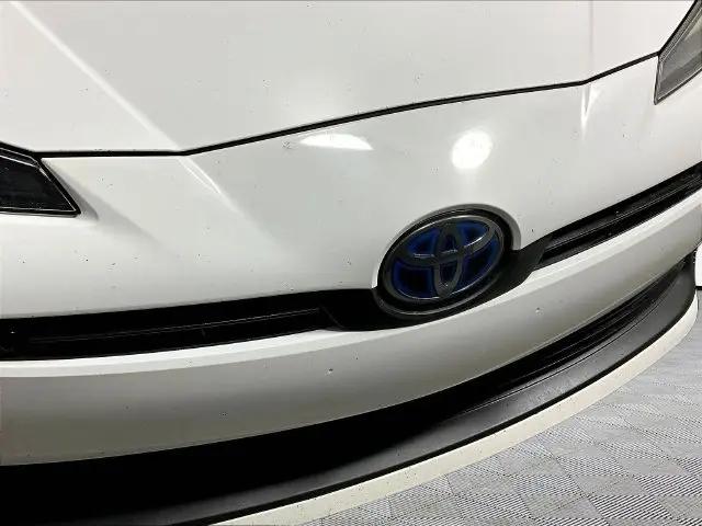 2019 Toyota Prius L Eco