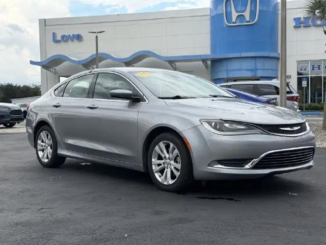 2015 Chrysler 200 Limited