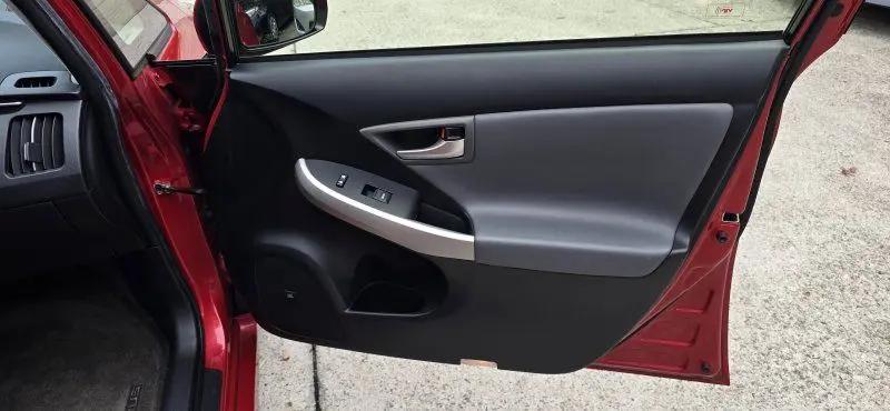 2014 Toyota Prius Four
