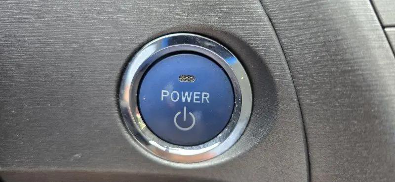 2014 Toyota Prius Four
