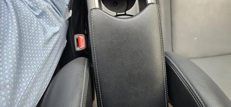 2014 Toyota Prius Four