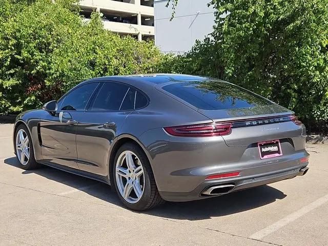 2018 Porsche Panamera 4