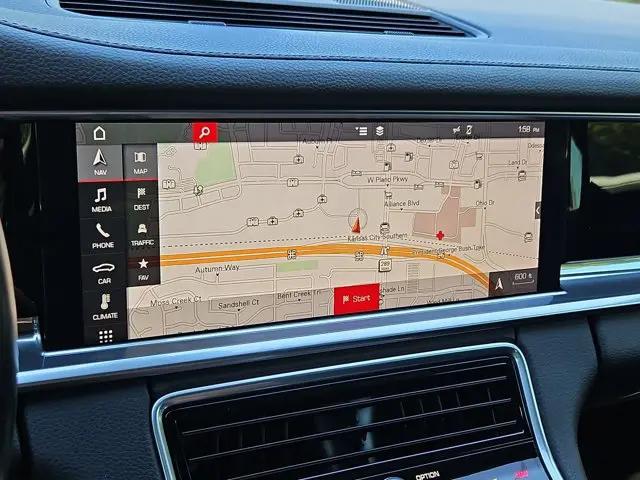 2018 Porsche Panamera 4