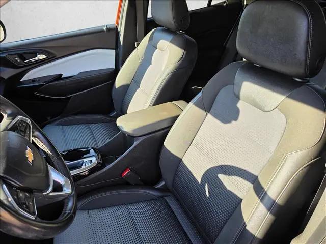 2024 Chevrolet Trax FWD LT