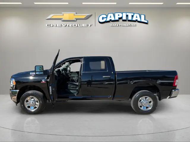 2024 Ram 2500 Tradesman Crew Cab 4x4 64 Box